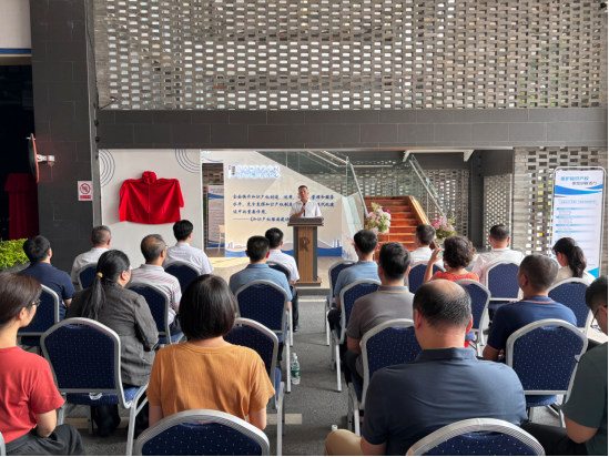 (三環)荔灣區:探索打造最小單位服務網點 推動知識產權公共服務深入基層(20240913)1021.png (三環)荔灣區:探索打造最小單位服務網點 推動知識產權公共服務深入基層(20240913)1021.png